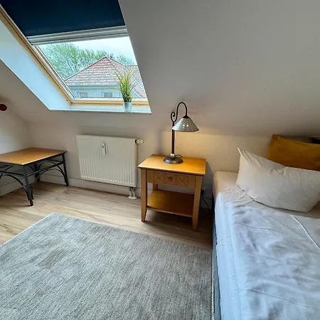 Oewern Diek App 08 *